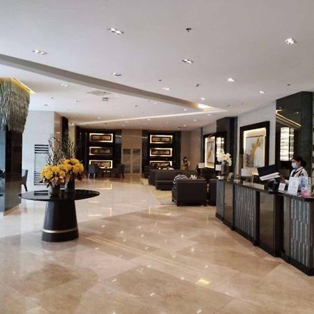 Penthouse Studio At Fame Residence 41St Floor, Shangrila-Megamall Manila Exterior foto