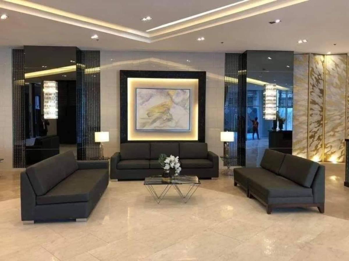 Penthouse Studio At Fame Residence 41St Floor, Shangrila-Megamall Manila Exterior foto