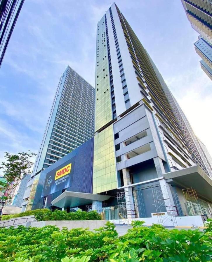 Penthouse Studio At Fame Residence 41St Floor, Shangrila-Megamall Manila Exterior foto