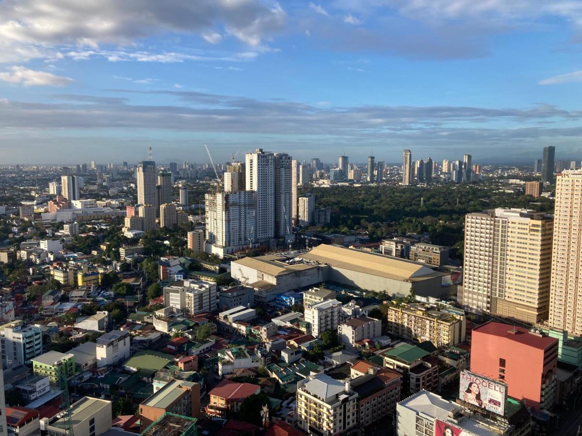 Penthouse Studio At Fame Residence 41St Floor, Shangrila-Megamall Manila Exterior foto