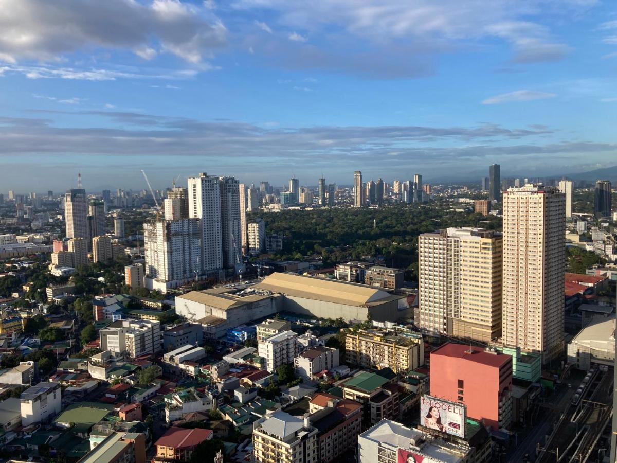 Penthouse Studio At Fame Residence 41St Floor, Shangrila-Megamall Manila Exterior foto